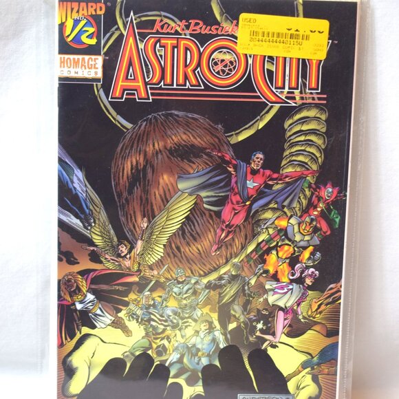 1996 Special Offer Astro City #1/2 Comic Book By Kurt Busiek with Certificate - Picture 1 of 3